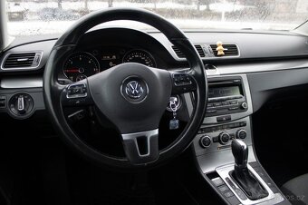 Volkswagen Passat Variant - 15