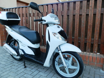 Honda SH 125i - 15
