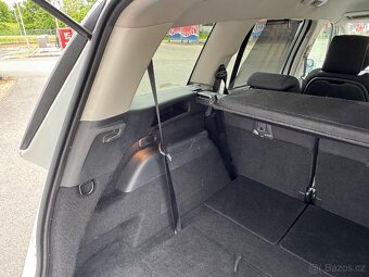 Citroën C4 Grand Picasso 1.6 HDI/AUT/7 míst/ČR-2. maj./DPH - 15