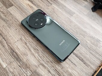 Honor Magic 5 Pro 12/512 GB Black, v ZÁRUCE - 15