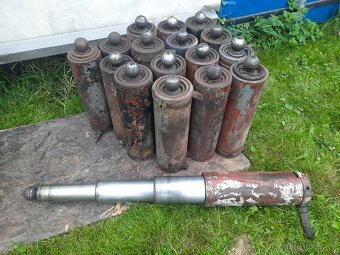 Kompletne kolesá  diely na vlecku prives - 15