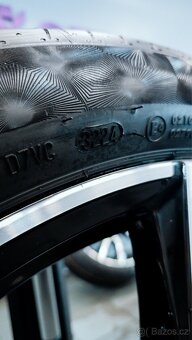 Sada alu s pneu BMW X7 - 15