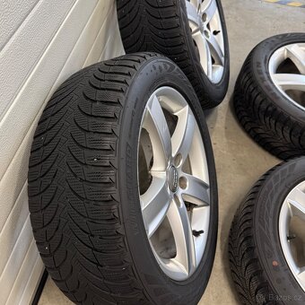 Alu kola Audi, 225/50 R17, zánovní pneu Nexen 8mm - 15