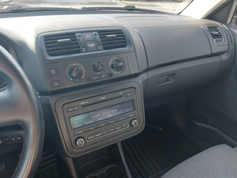 Škoda Fabia 1.2 TSI/SPORT/4válec/PARK.ČIDLA - 15