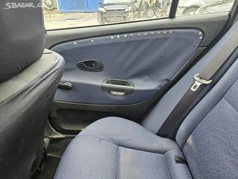Mitsubishi Carisma 2003 1.8 benzín - 15