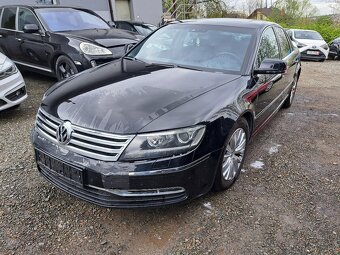 Volkswagen phaeton 3.0 tdi 4x4  havarovany predni naraznik - 15