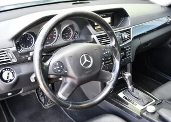 Mercedes-Benz Třídy E 220CDI AVANTGARDE A/T 2xKOLA - 15