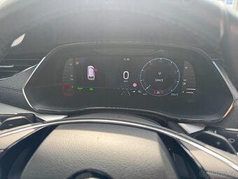 Škoda Octavia 4 iV 1.4 TSI 150kW DSG Webasto Matrix LED Navi - 15