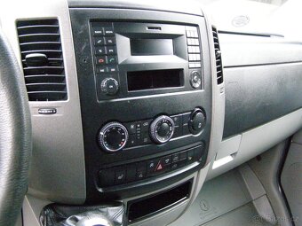 Crafter 2.0TDI 103kw 140000km 1 majitel 2018 - 15
