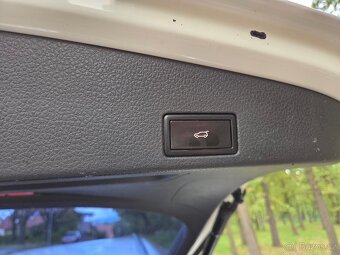 Nabízím k prodeji Volkswagen Touareg 7P5 3.0 Tdi 176Kw - 15