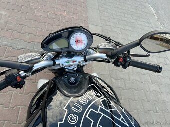 MV Agusta Brutale 910 R 2008 - 15