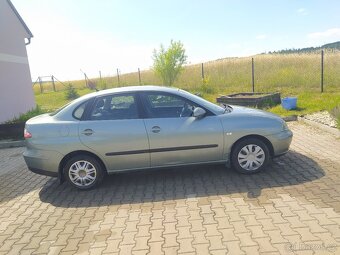 Seat Cordoba 1.4 - 15