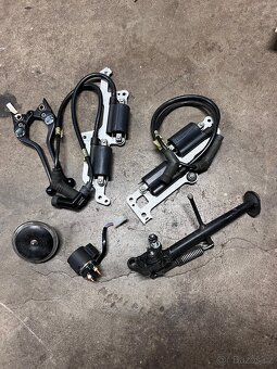 Aprilia Rsv 1000 gen 1 - 15