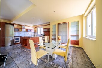 Nadstandardní RD na prodej, Kudlovice - 15