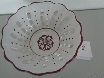 Keramické hrníčky, váza, svícen a miska (nepoužívané) - 15