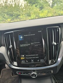 Volvo V60 D4 R-Design A/T, POJAZDNE, DPH, SERVISKA, - 15