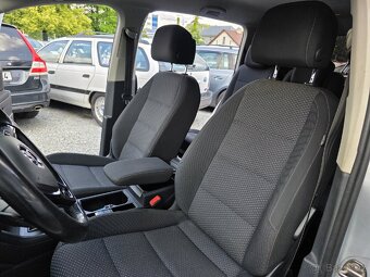 Volkswagen Touran 2.0 TDI 110Kw Navigace DSG F1 - 15
