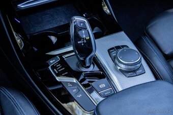 BMW X3 M40d xDrive Harman/Pano/Head-Up/Nelakované/Výhrev - 15