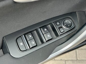 Kia Ceed 1.5T-GDi 118kW TOP ČR NOVÉ - 15