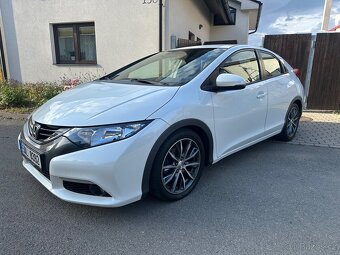 Honda Civic 1.6 i-DTEC model 2014 - 15