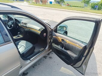 Mercedes Benz E320 CDI 4 - MATIC - 15