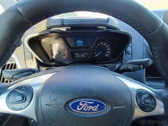 Ford Tourneo Custom 2.2TDCi 92 kW,9 míst - 15