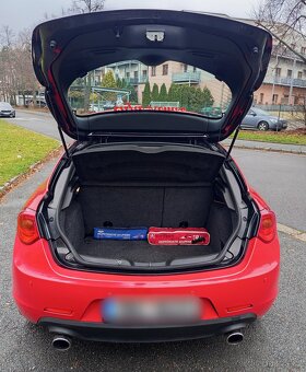 Alfa Romeo Giulietta 2.0 JTD 125 kW - rv 2012, nová TK 10/27 - 15