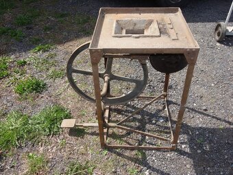 Koupím starožitnosti a starý nábytek - 15