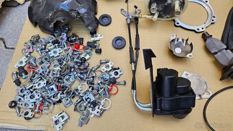 Náhradní díly Yamaha R1 07-08 - 15