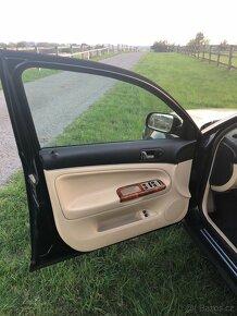 Volkswagen Passat 4.0i W8 - 15