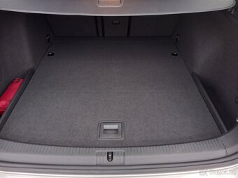VW GOLF VII 1,6TDI-2018-ACC-LED-NAVI-COMFORTLINE - 15
