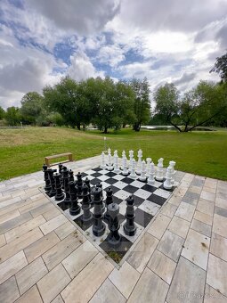 Pronájem bytu 1+kk, 35 m2, terasa 10 m2, zahrada 130 m2, GS - 15
