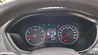 Hyundai i20 / 1.2i / ČR1 / 2019 / TAŽNÉ / TOP STAV - 15