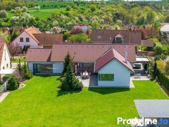 Prodej rodinného domu 4+kk, 179 m2- Mašovice, ev.č. 100060 - 15
