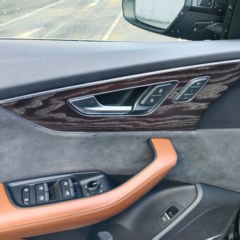 AUDI Q8 3,0TDi 210kW 50 TDi S-LINE odp DPH WEBASTO - 15