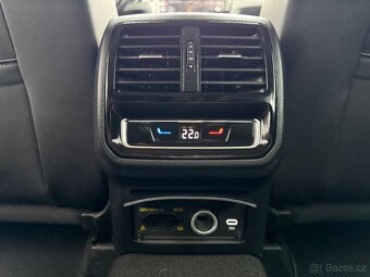 VW PASSAT 2.0 TDi EVO DSG R-LINE MATRIX VIRTUAL KAMERA 2022 - 15