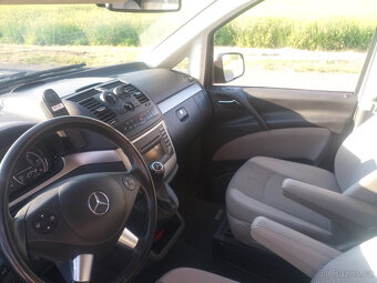 Mercedes Benz Viano 3.0 V6 automat ve velmi slušném stavu - 15