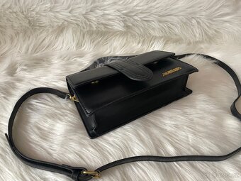 Kabelka Jacquemus Le Grand Bambino - 15