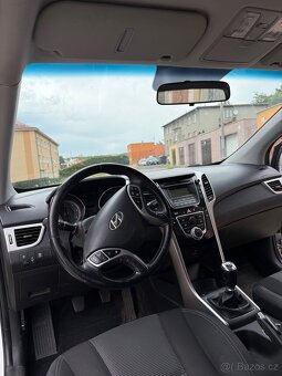 Hyundai i30 1.6 CRDi - 15