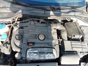 VW Scirocco 1.4 TSI 118kw 17 alu, plně funkční, dovoz - 15