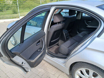 BMW 320d - 15