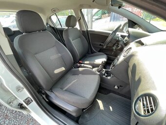 Opel Corsa 1,3 CDTi Serviska, Tažné, Klima - 15