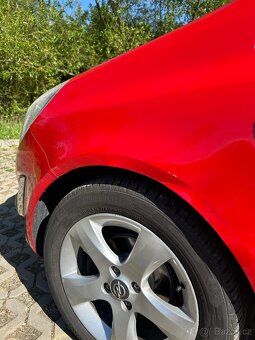 Opel Corsa 1.2 63kw červená - 15