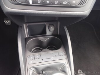 Seat Ibiza Sport 1.4,16V,63kw.R.V.2/2014.STK Nová - 15