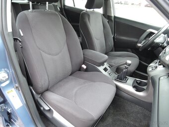 Toyota Rav4 2,2 D-4D Servis 170tkm 2007 - 15