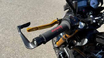 Yamaha FZ8 - 15