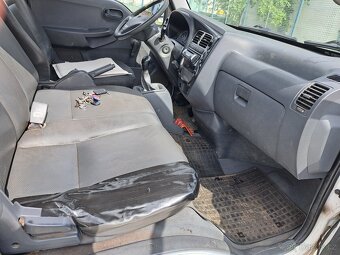 Kia Pregio 2.5 TCI - 15