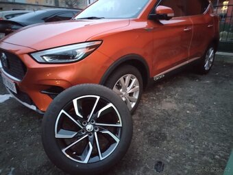 PRODÁM MG ZS 1,0 TGI TOP - 15