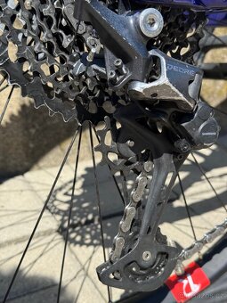 GT Force comp 2021 vel. M (27.5) - 15