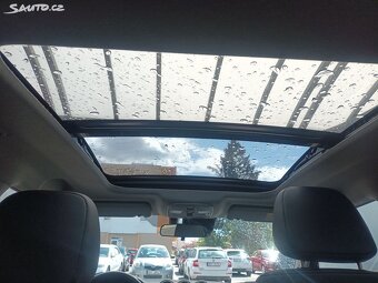 Suzuki Vitara, 1.4i BoosterJet aut.4x4 plná v - 15